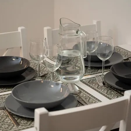 Legnicka With Parking By Renters * Wrocław