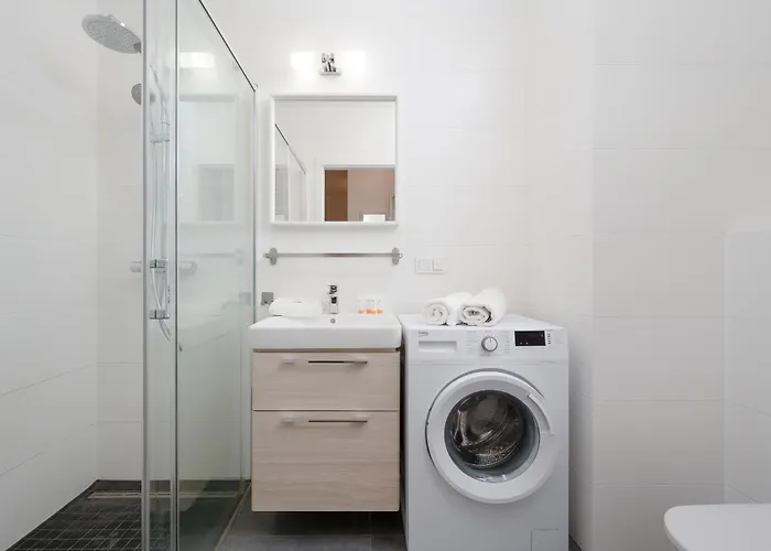 Apartment Legnicka With Parking By Renters Wroclaw